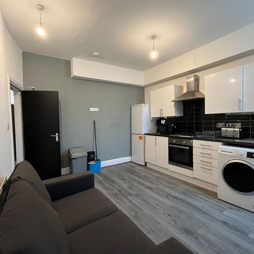 Baltic Street, Salford - Photo 1