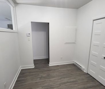Appartement à louer - Sainte-Thérèse (Centre (Vieux)) - Photo 4