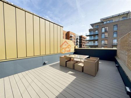 Handley Drive, Urban House, London SE3 - Photo 5