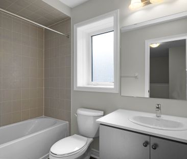 For Lease - 323 Inspire Boulevard, Brampton, Ontario - Photo 5