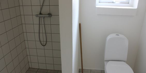 Velindrettet 4 værelses rækkehus - Photo 3