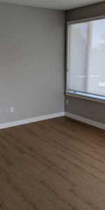 Beacon on the Park - Luxurious PH! 3 Bedroom, 2 Bathroom Suite $5490 - Photo 3