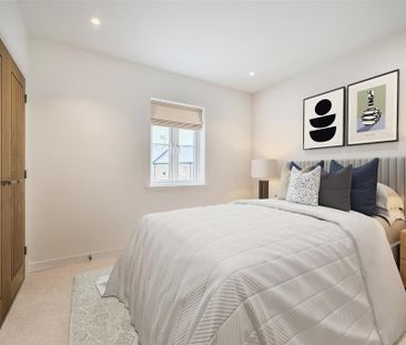 2 bedroom coach house to rent - Photo 5