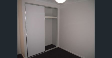 Peaceful living At The End Of A Cul-de-sac - Photo 2