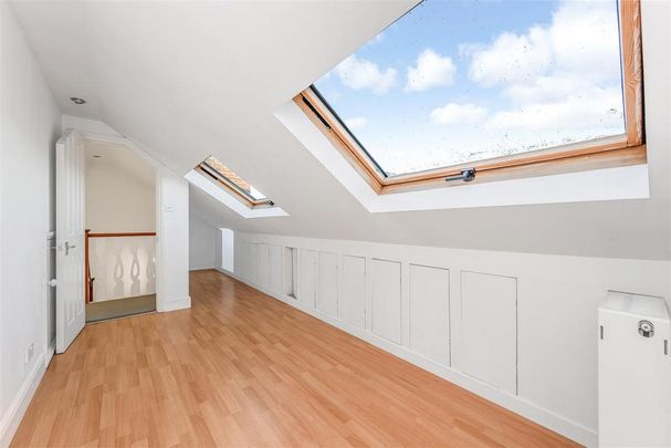 5 bedroom house to rent - Photo 1