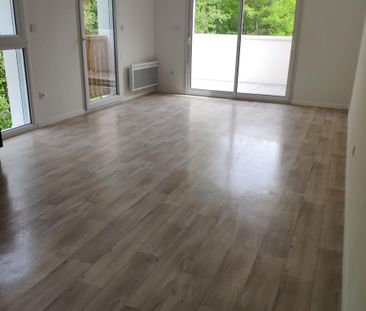 A LOUER appartement T3 récent loi PINEL BOUGUENAIS Bourg - Photo 1