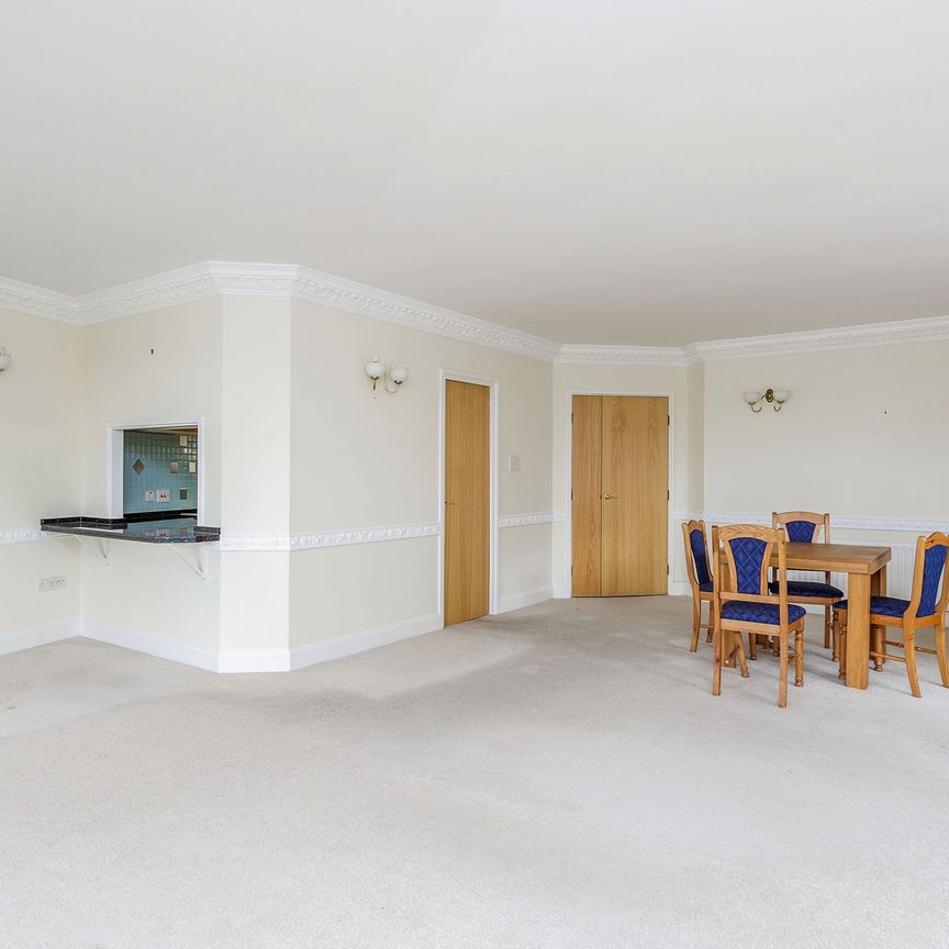 2 bedroom apartment to rent Port Way, Portsmouth, PO6 - Photo 1