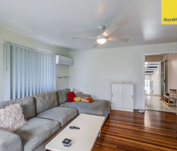 Spacious Family Home with Plenty of Extras - Photo 1