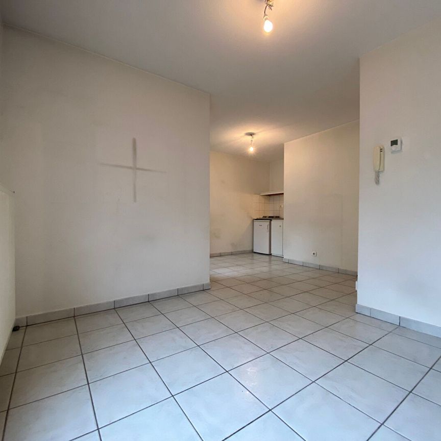 Location Appartement 1 pièce 33m² BESANCON 25000 - Photo 1