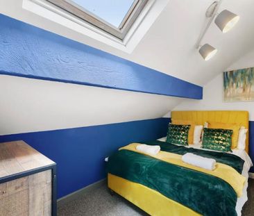 3 bedroom terraced house to rent - Photo 4