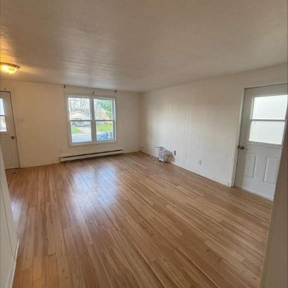 2 CH - 1 SDB - Sainte-Hélène-de-Bagot - $975 /mo - Photo 1