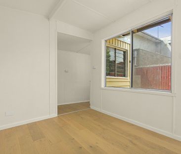 Picture Perfect - Photo 2