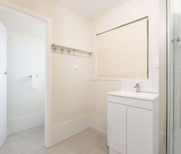 11 Regatta Crescent, Port Macquarie NSW 2444 - House For Rent | Domain - Photo 6