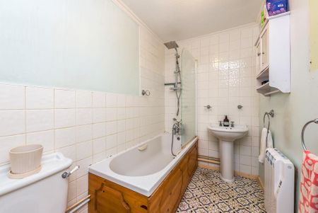 1 bedroom maisonette to rent - Photo 4