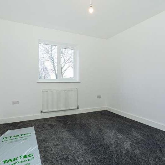 Abraham Fold, Little Hulton, Manchester, Greater Manchester, M38 - Photo 1