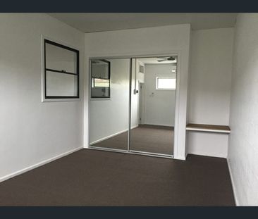 4a/905 Chenery Street, North Albury, NSW 2640 - Photo 2
