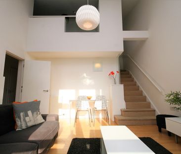 London Road, Bright & Spacious 2 Bedroom Loft Apartment – Available... - Photo 6