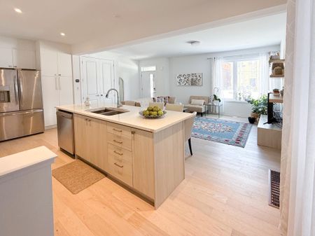 For Lease - 3272 Sixth Line Unit# main/2nd, Oakville, Ontario - Photo 3