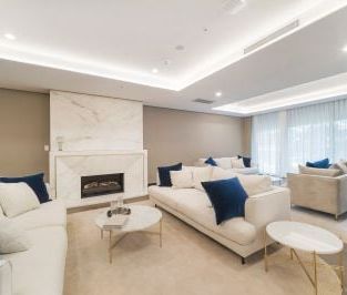 North Facing Resort Style Apartment - Photo 1