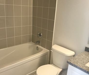 For Lease - 2635 William Jackson Drive Unit# 114, Pickering, Ontario - Photo 5