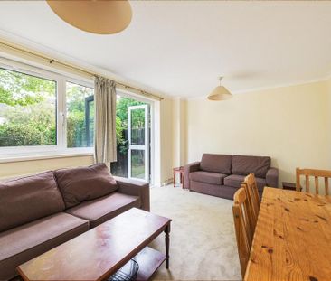 3 bedroom terraced house to rent - Photo 2