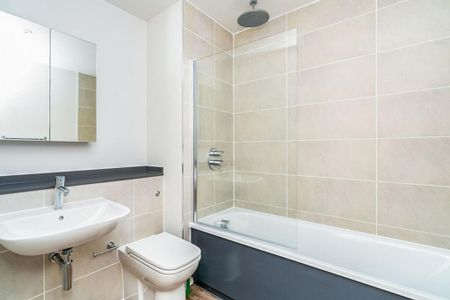 1 bedroom flat to rent - Photo 5