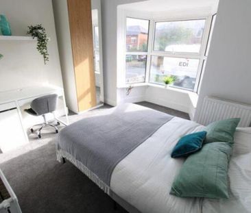 1 bedroom in a house share to rent - Photo 5