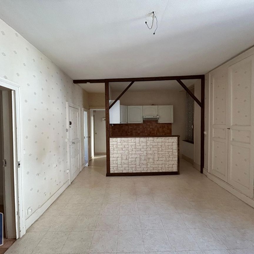 Location Appartement 3 pièces 48m² LE BLANC 36300 - Photo 1