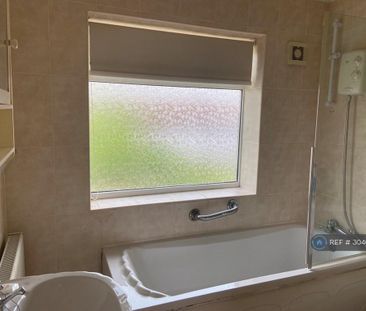 2 bedroom terraced house to rent - Photo 6