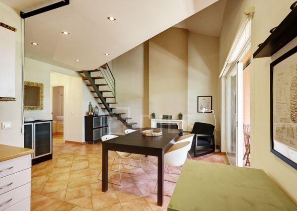 Apartamento T1+1 mobilado e com varandas, no condomínio da Herdade da Aroeira