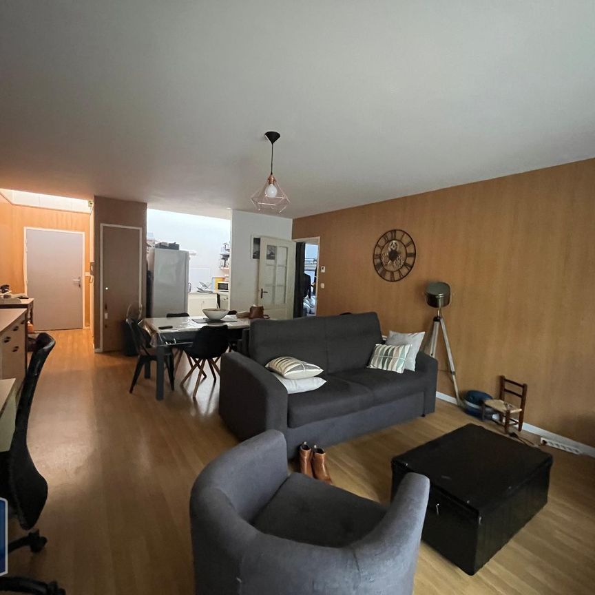 Location Appartement 3 pièces 73m² MONTREUIL JUIGNE 49460 - Photo 1