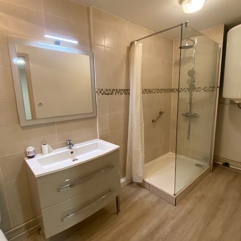 Location Appartement 2 pièces 40m² - Photo 1