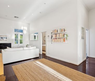 Stunning Victorian Terrace - Photo 1
