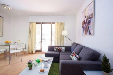 Calle Colón, Valencia, Valencian Community 46004 - Photo 5