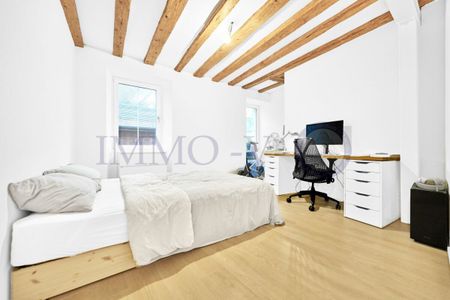 STANDING AND RENOVATED WITH STAMP AND BALCONY - Foto 5