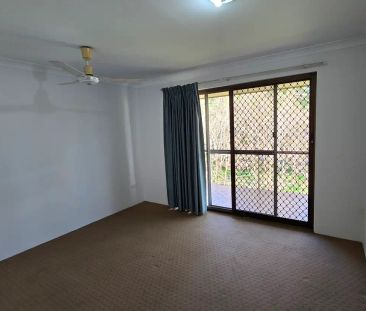 5/10 Ward Street, Indooroopilly QLD 4068 - Photo 2