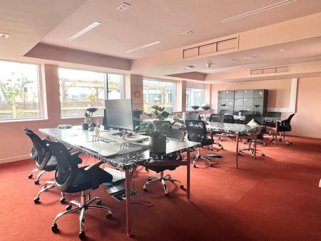 Studio to rent - Photo 5