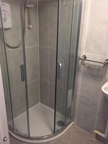 Victoria Park, Bristol - Photo 4