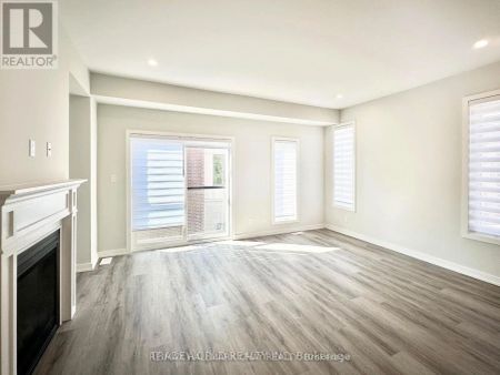 69 WINTERS CRESCENT - Photo 3