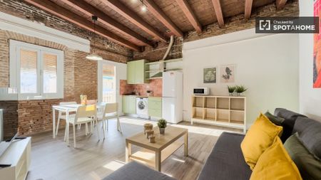 barcelona, Catalonia 08012 - Photo 3