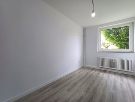 Der Blick ins Grüne - Photo 4