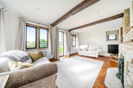 3 bedroom detached house to rent - Photo 3