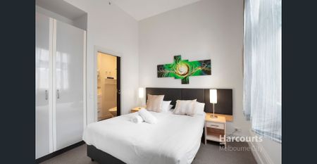 Iconic Melbourne Laneway (Electricity & Water usage included) - Photo 4