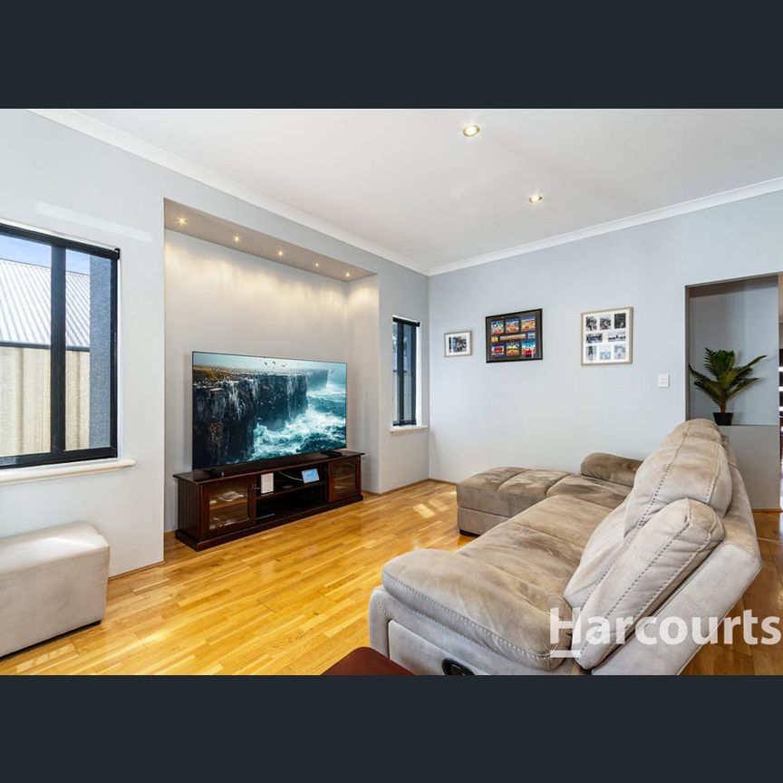 Spacious, Stylish Living in Sought-After Somerly Estate - Photo 1