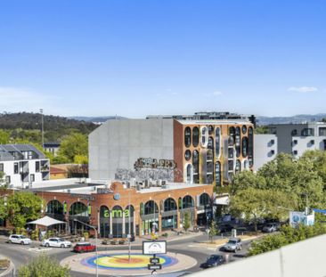 Ideal Location! - Photo 1