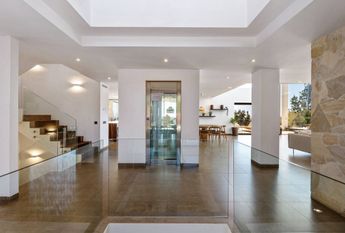 9 bedroom luxury Villa for rent in Marbella, Andalusia