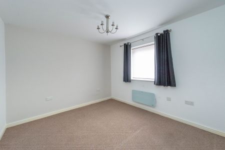 Edmund Court, Edmund House, S2 - Photo 3