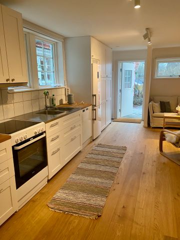 Lillsjönäsvägen, Bromma - Photo 3