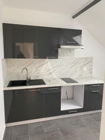 Location Appartement 2 pièces 40m² - Photo 2