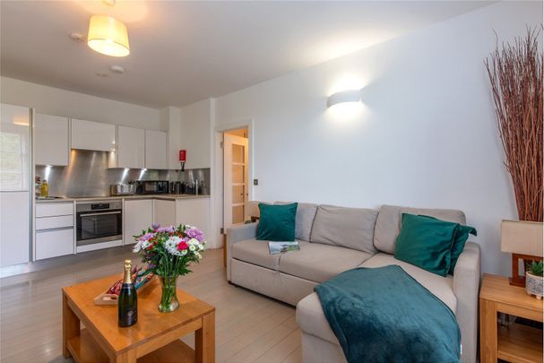 2 bedroom apartment to rent - Photo 1